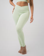 Babel V Waist Leggings with Pockets - Mint Green